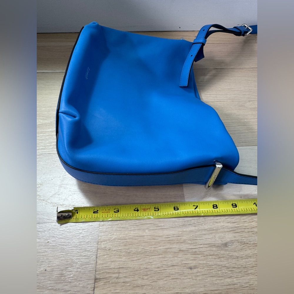 Lipault By The Seine Large Leather Bucket Bag Cobalt Blue Purse Crossbody Tote - Picture 11 of 16